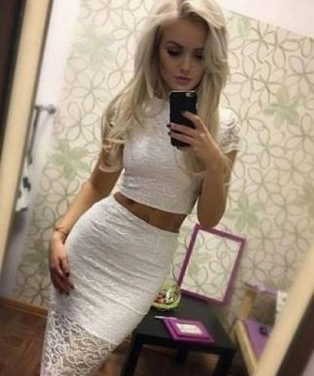 Искусительница с шикарной фигурой и неповторимым обаянием готова раскрыть перед тобой все свои тайны. Приглашаю к себе в уютное гнездышко для незабываемых встреч. Звони, не стесняйся! 3245, 21 год